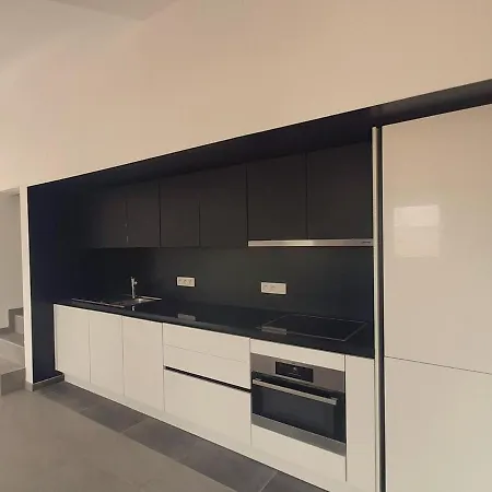 Ferienhaus Comfortable Bungalow Completely Renovated Near Rabais *